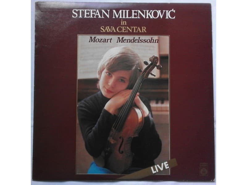STEFAN MILENKOVIC — LIVE U SAVA CENTRU