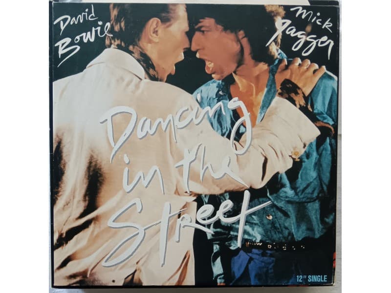 DAVID BOWIE & MICK JAGGER — Dancing in the street