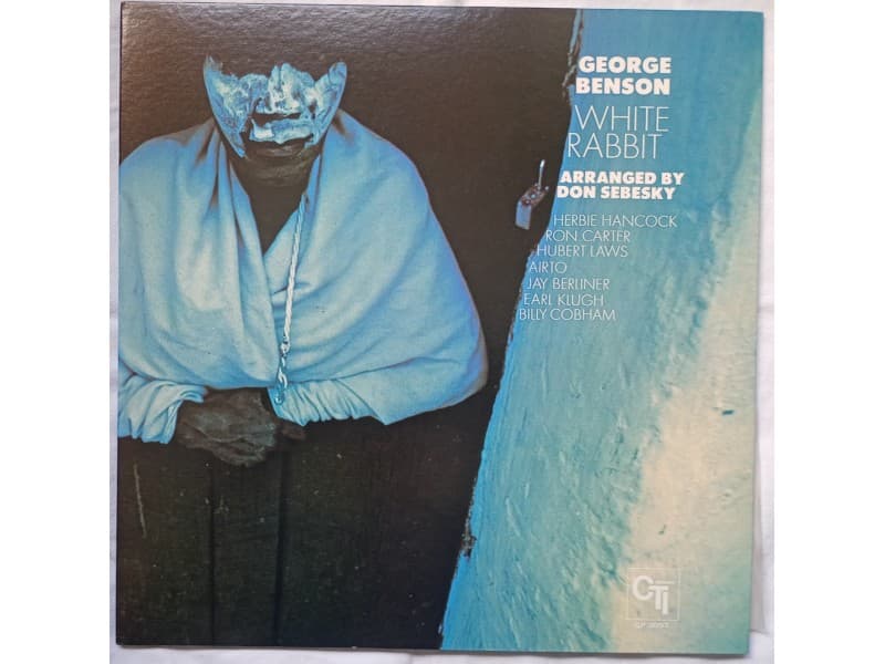 GEORGE BENSON — WHITE RABBIT (Japan Press)