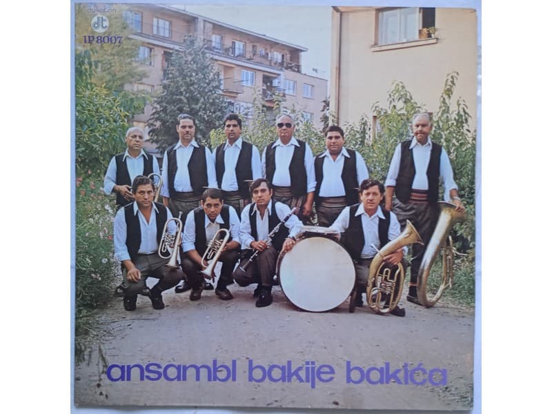 ANSAMBL BAKIJE BAKICA — KOLA