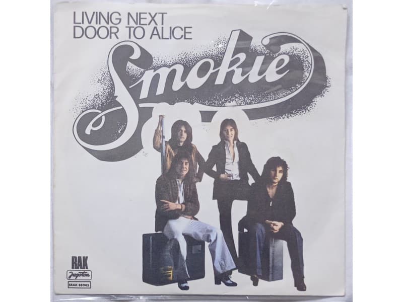 SMOKIE — LIVING NEXT DOOR TO ALICE
